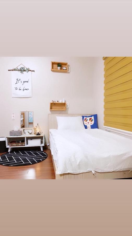Lefthander Guesthouse เมืองเชจู ภายนอก รูปภาพ